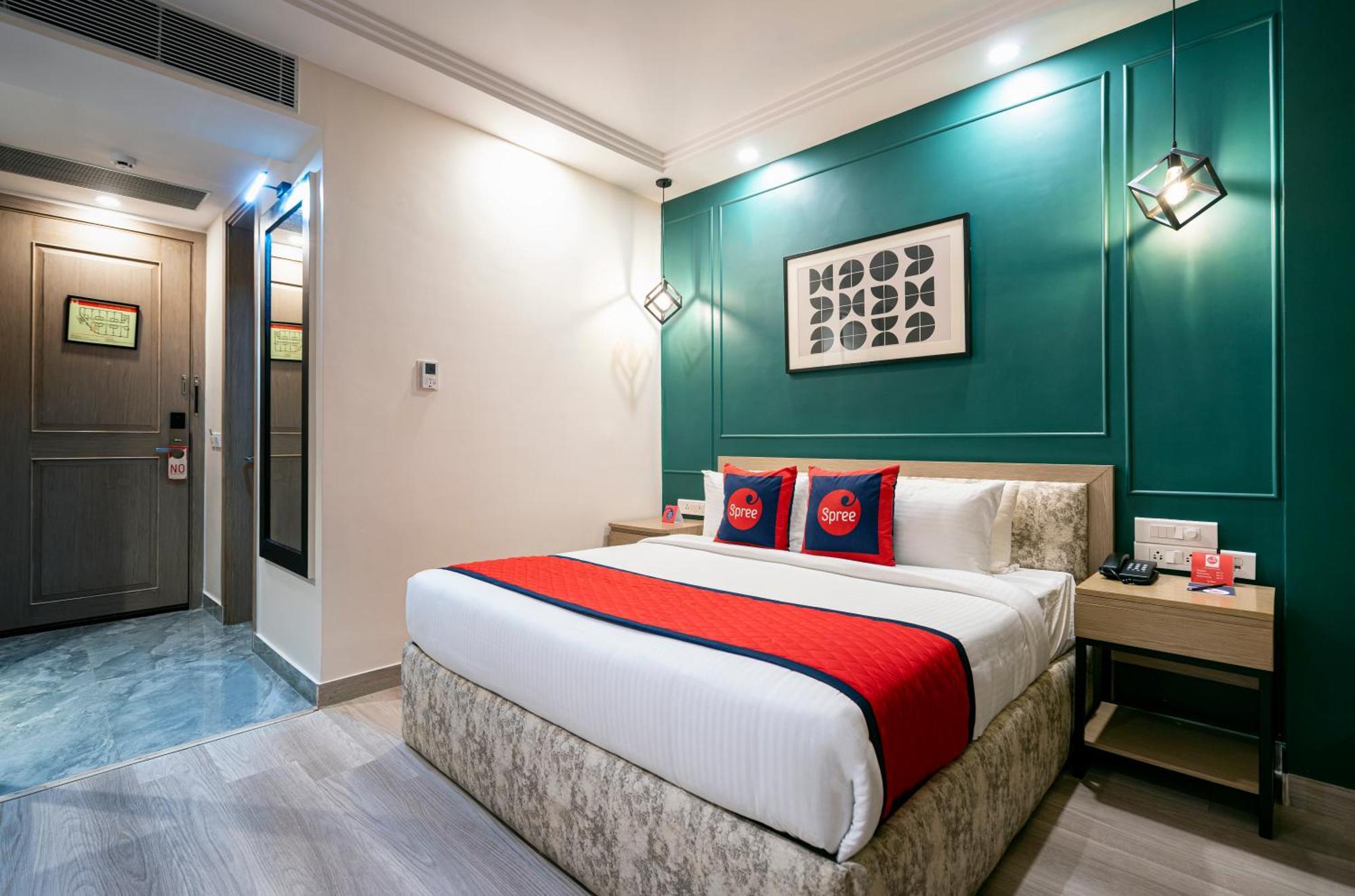 Spree Hotel Kriday Dehradun Eksteriør billede